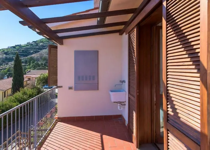 Le Viste Su Ortano * Rio dellʼElba